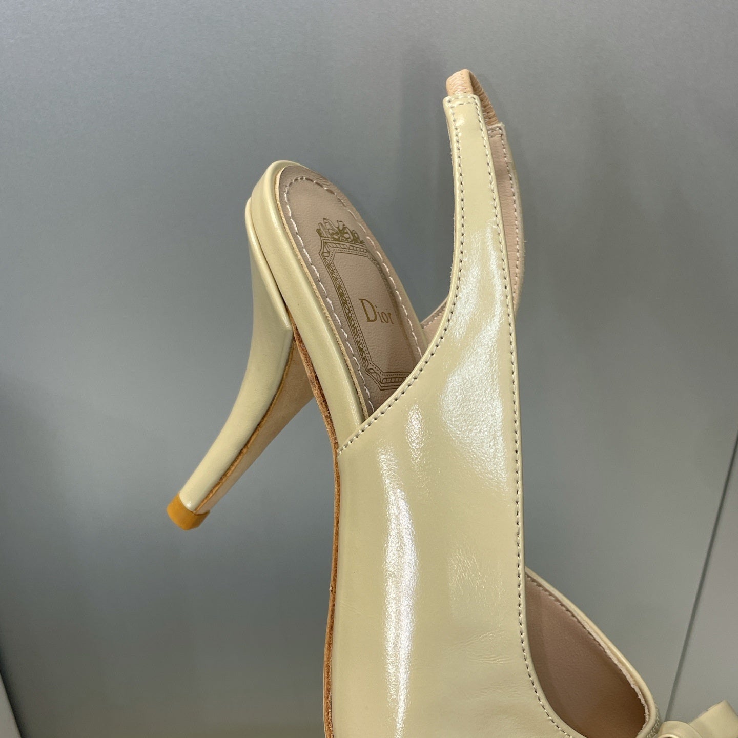 Bow Sandals