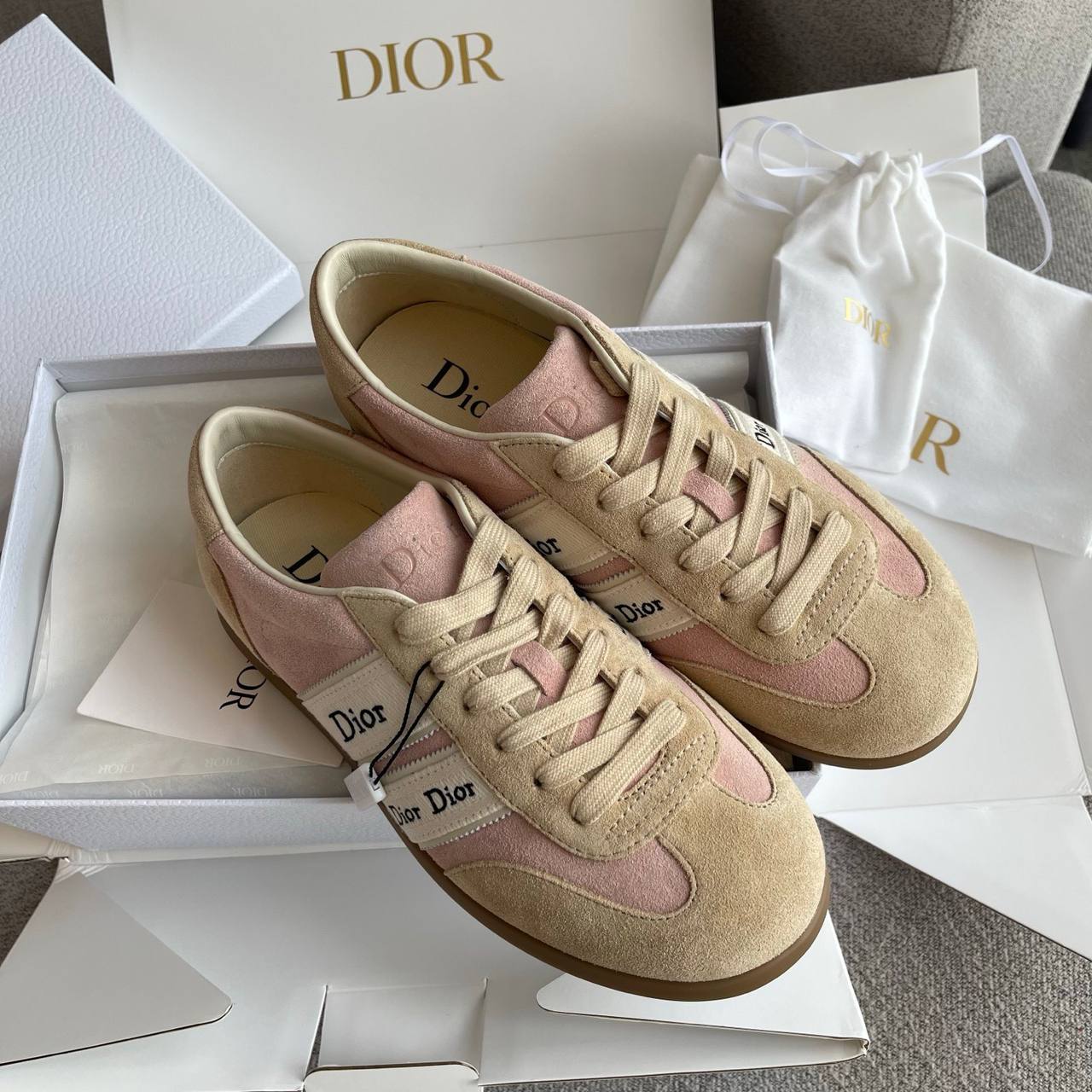 Ribbon Trainers