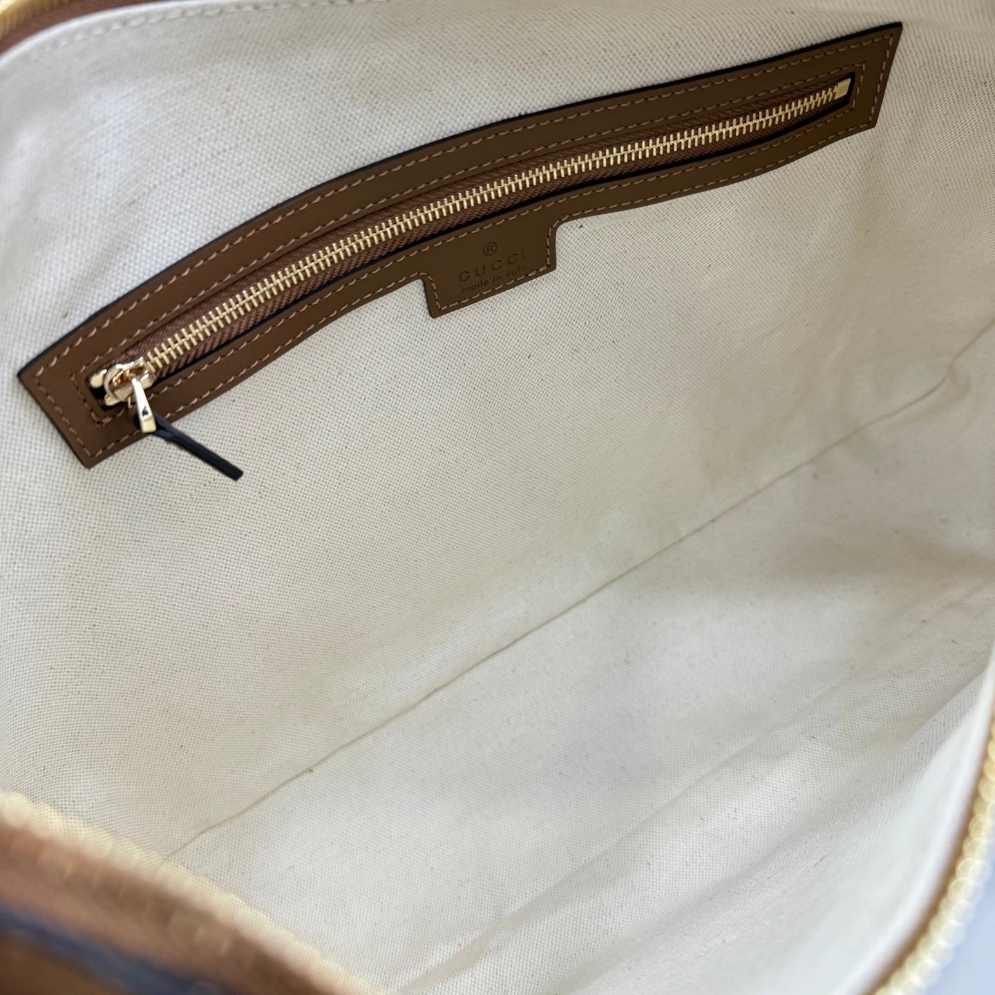 Medium Shoulder Bag