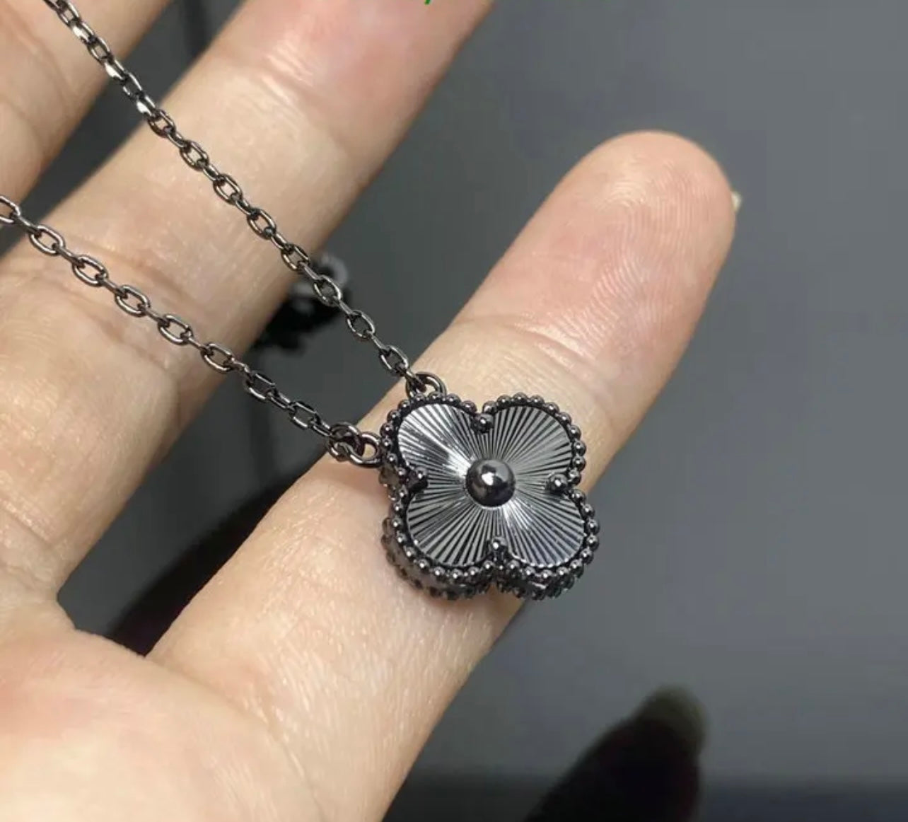 Alhambra Pendant