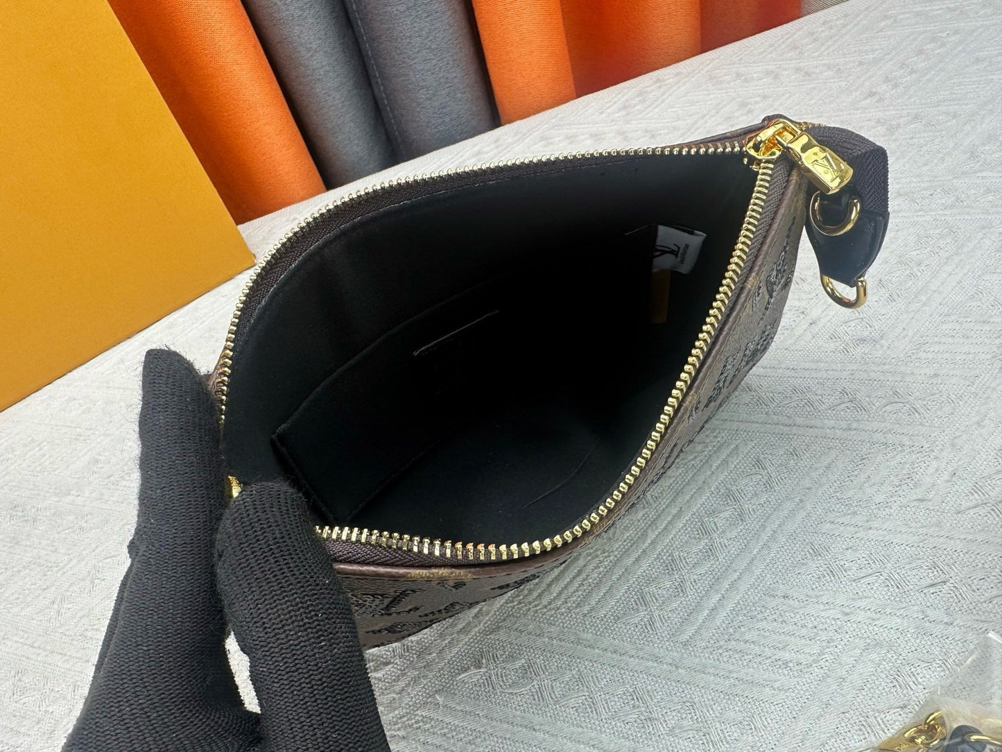 Pochette Accessories