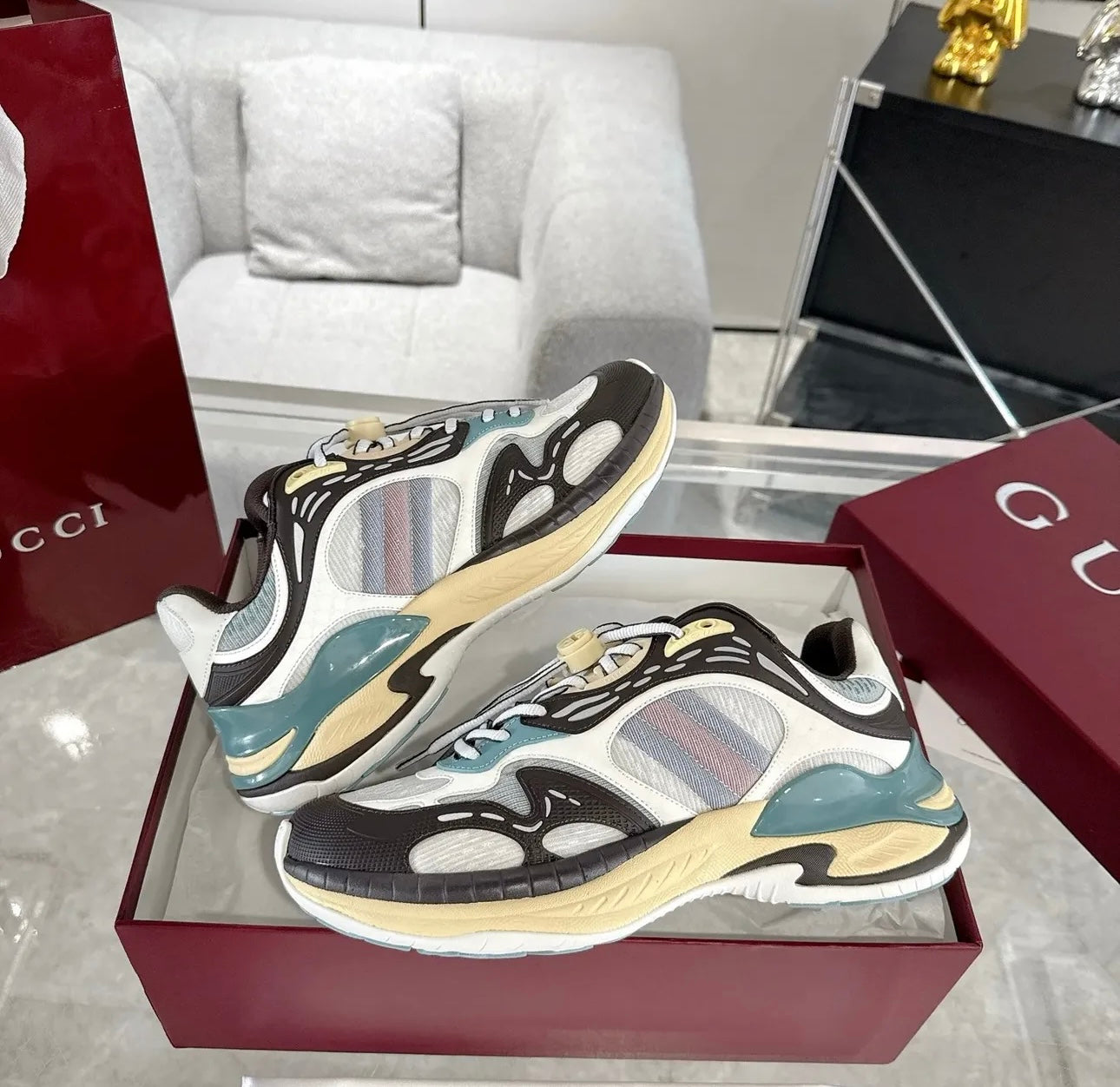2.0 Trainers
