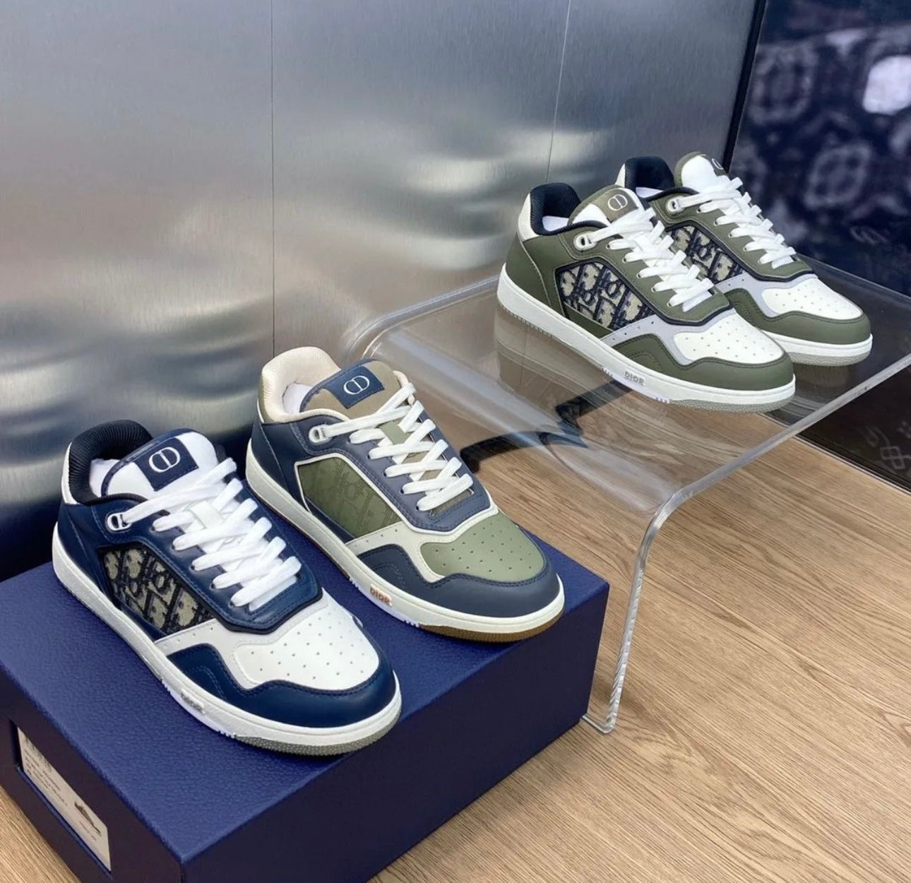 B27 Sneaker