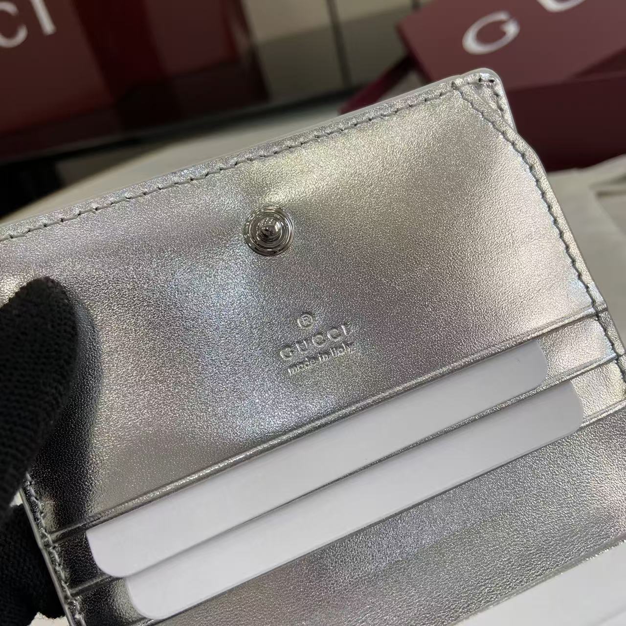 Small Zip Wallet