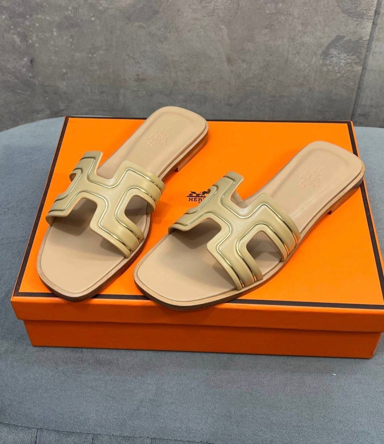 Oran Sandals
