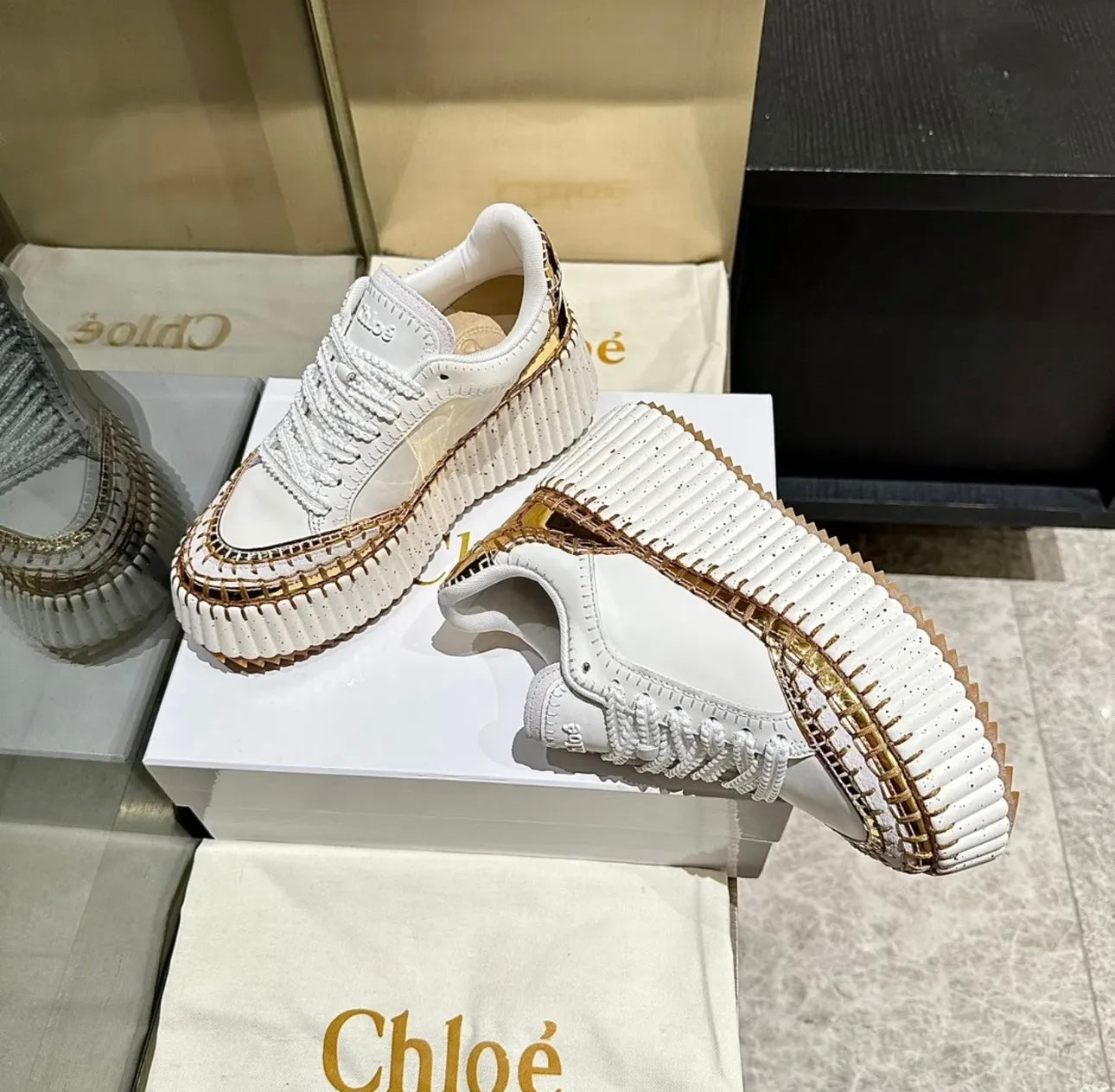 Nama Sneakers
