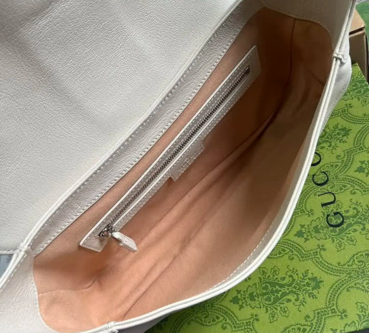 Aphrodite Shoulder Bag
