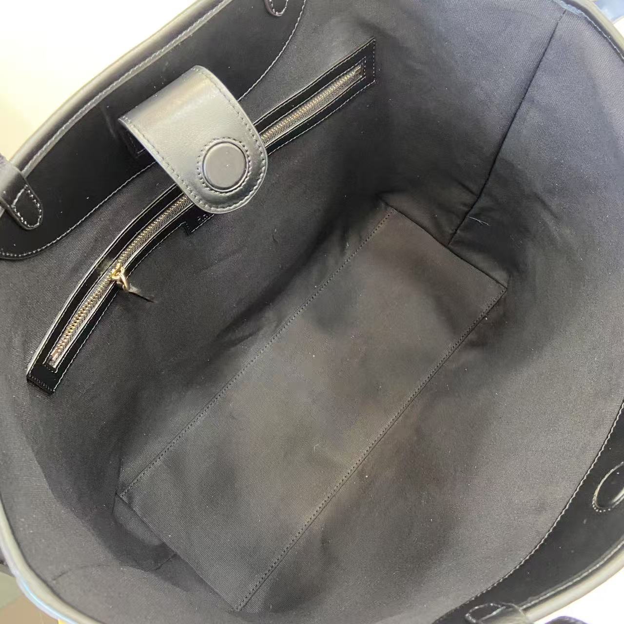 GG Tote
