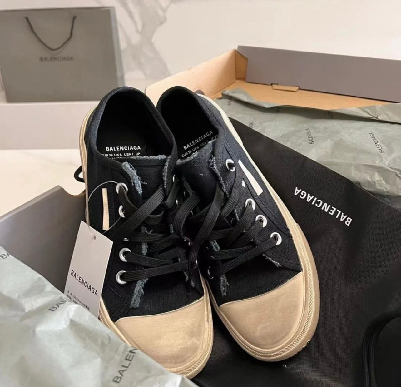 Paris Trainers