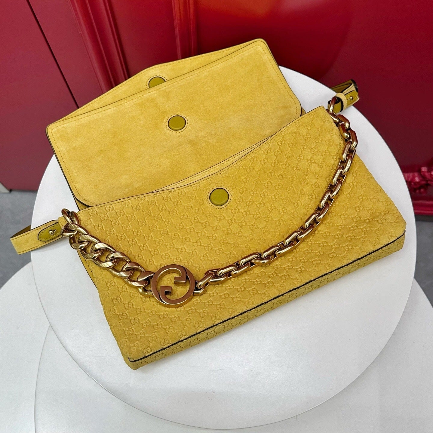 Medium Chain Bag