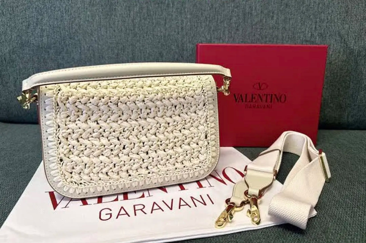 Raffia Shoulder Bag