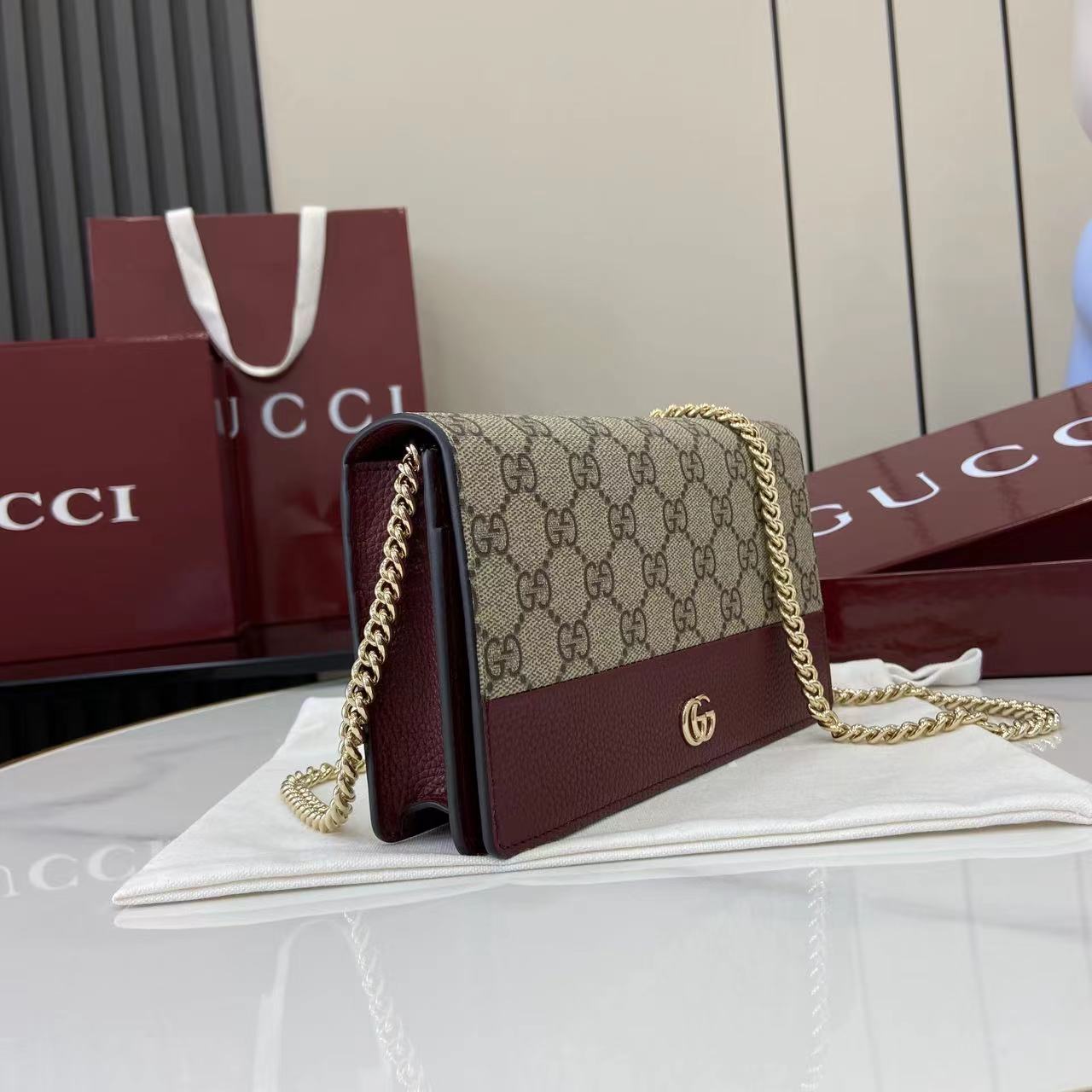 Wallet on Chain