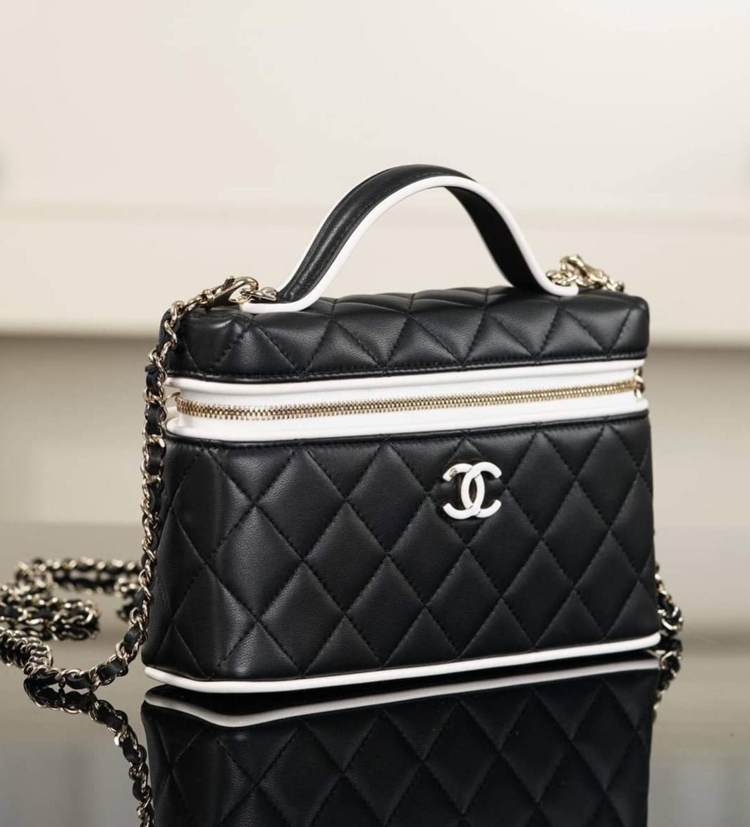 Trendy Vanity