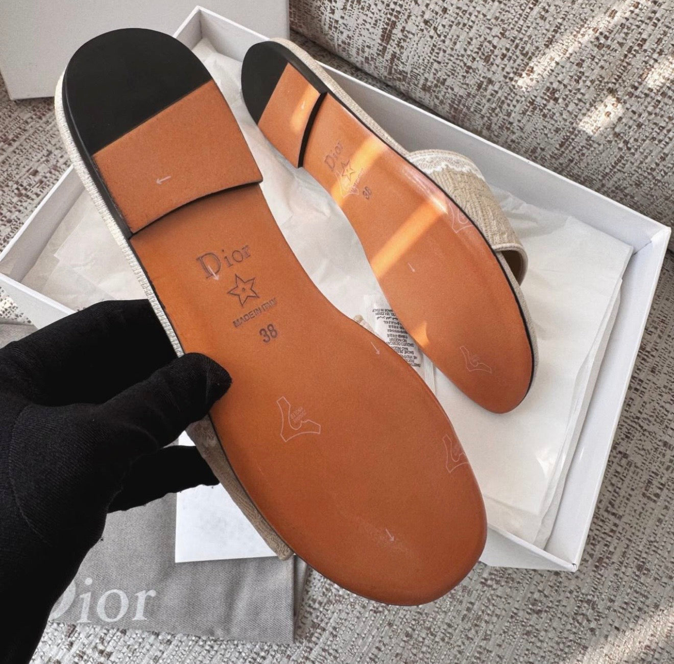 Dway Mules