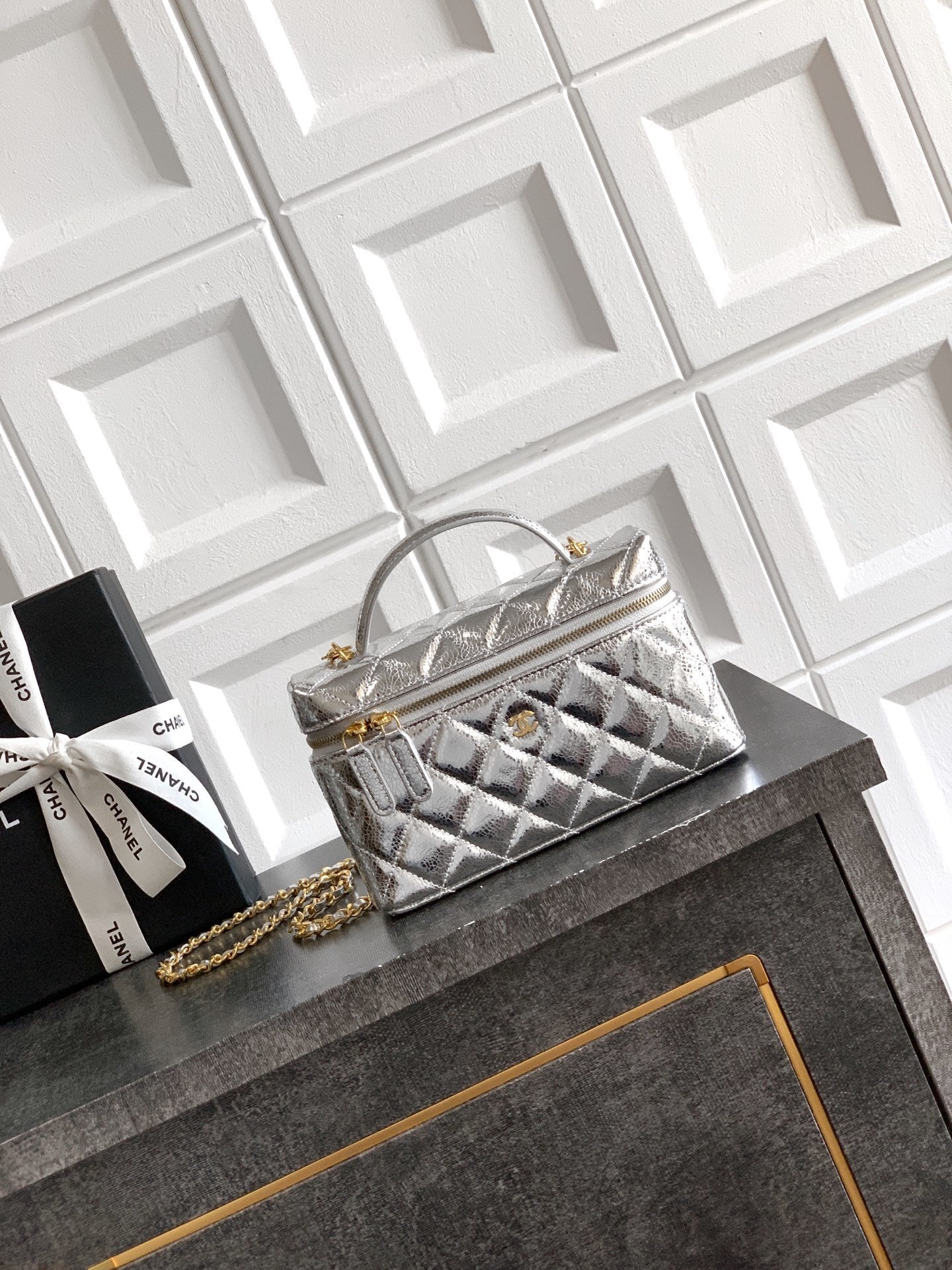Trendy Vanity