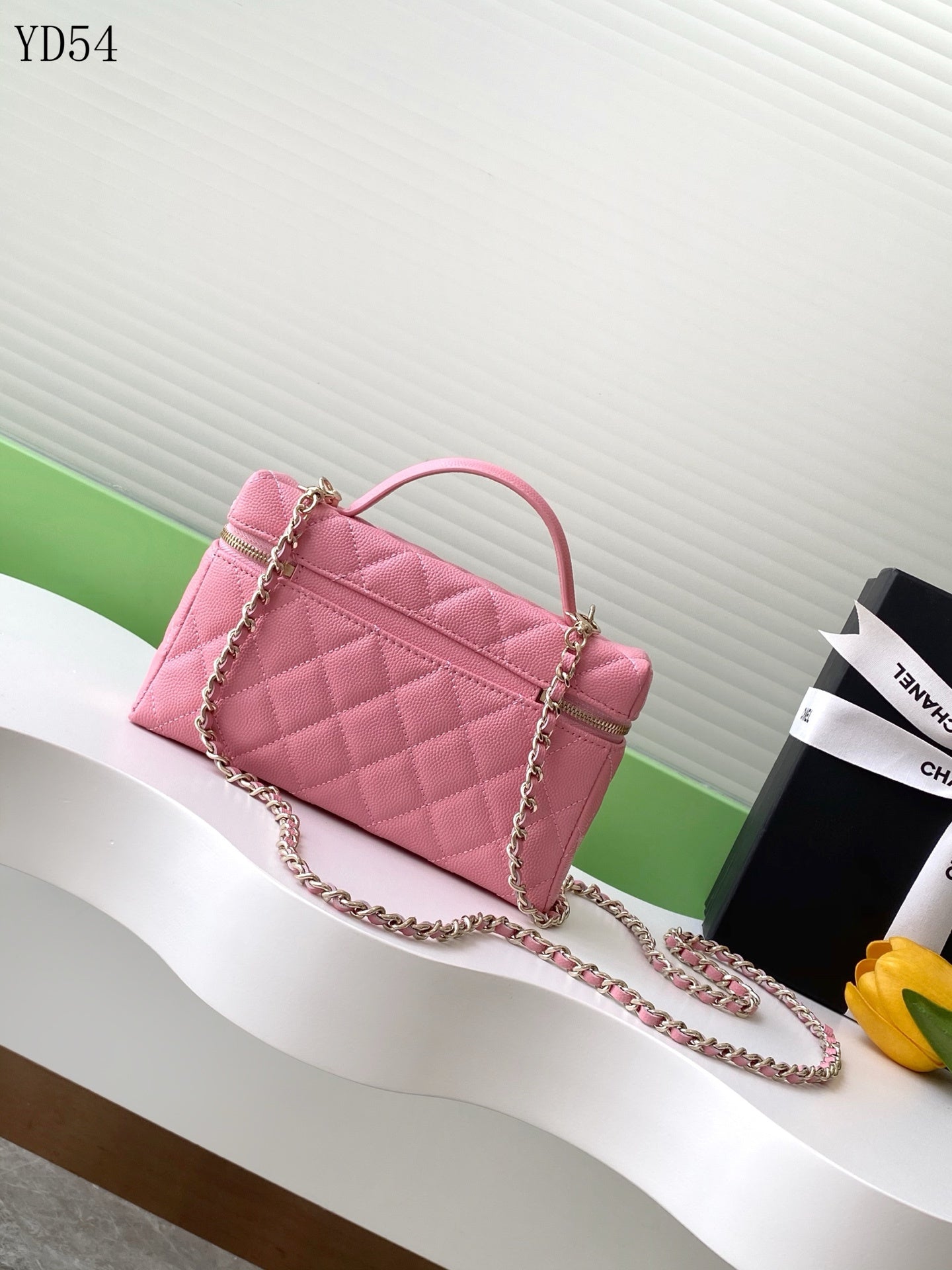 Trendy Vanity