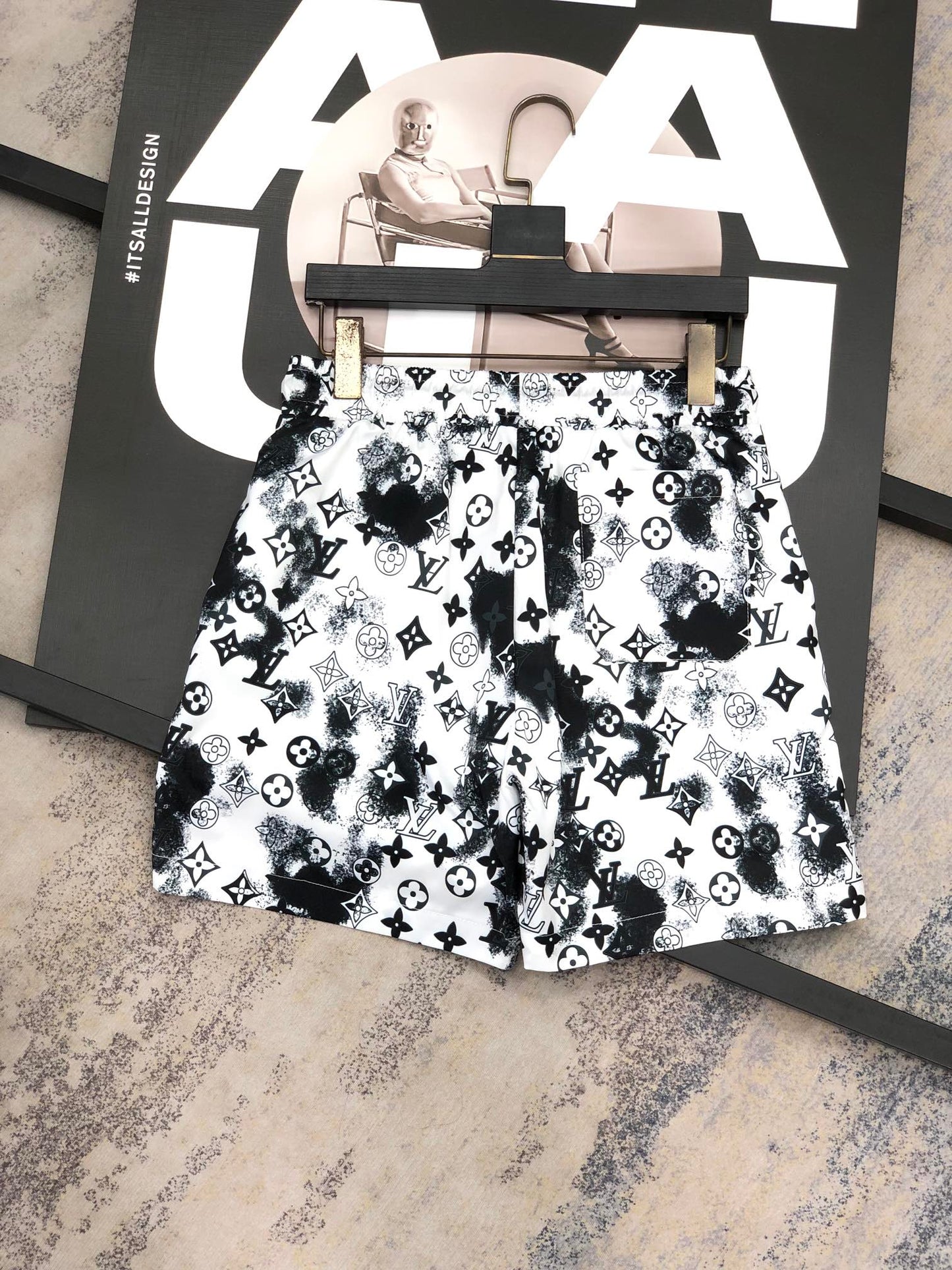 Logo Shorts