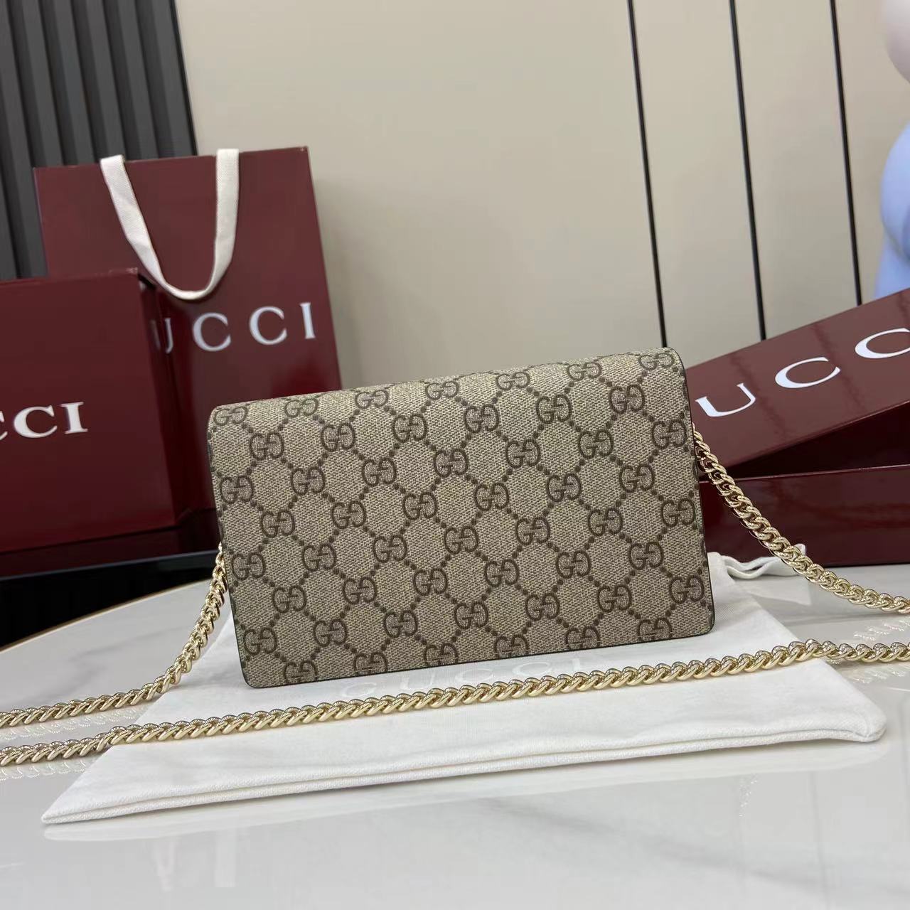 Wallet on Chain