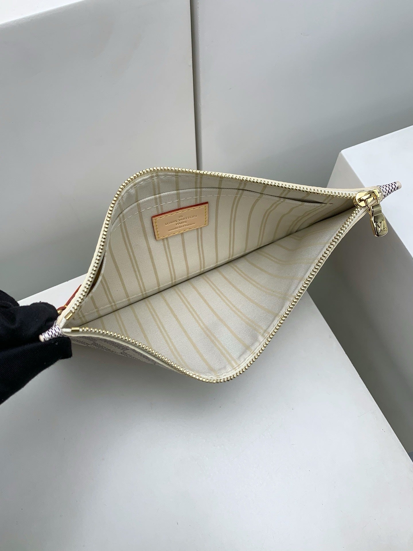 Neverfull PM