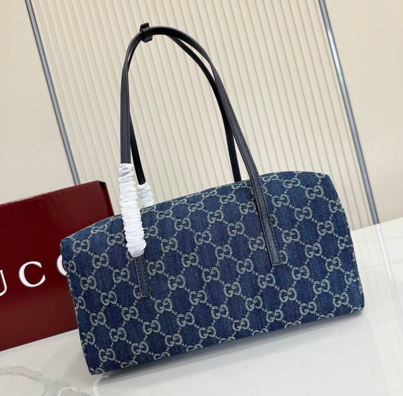 Medium Boston Bag