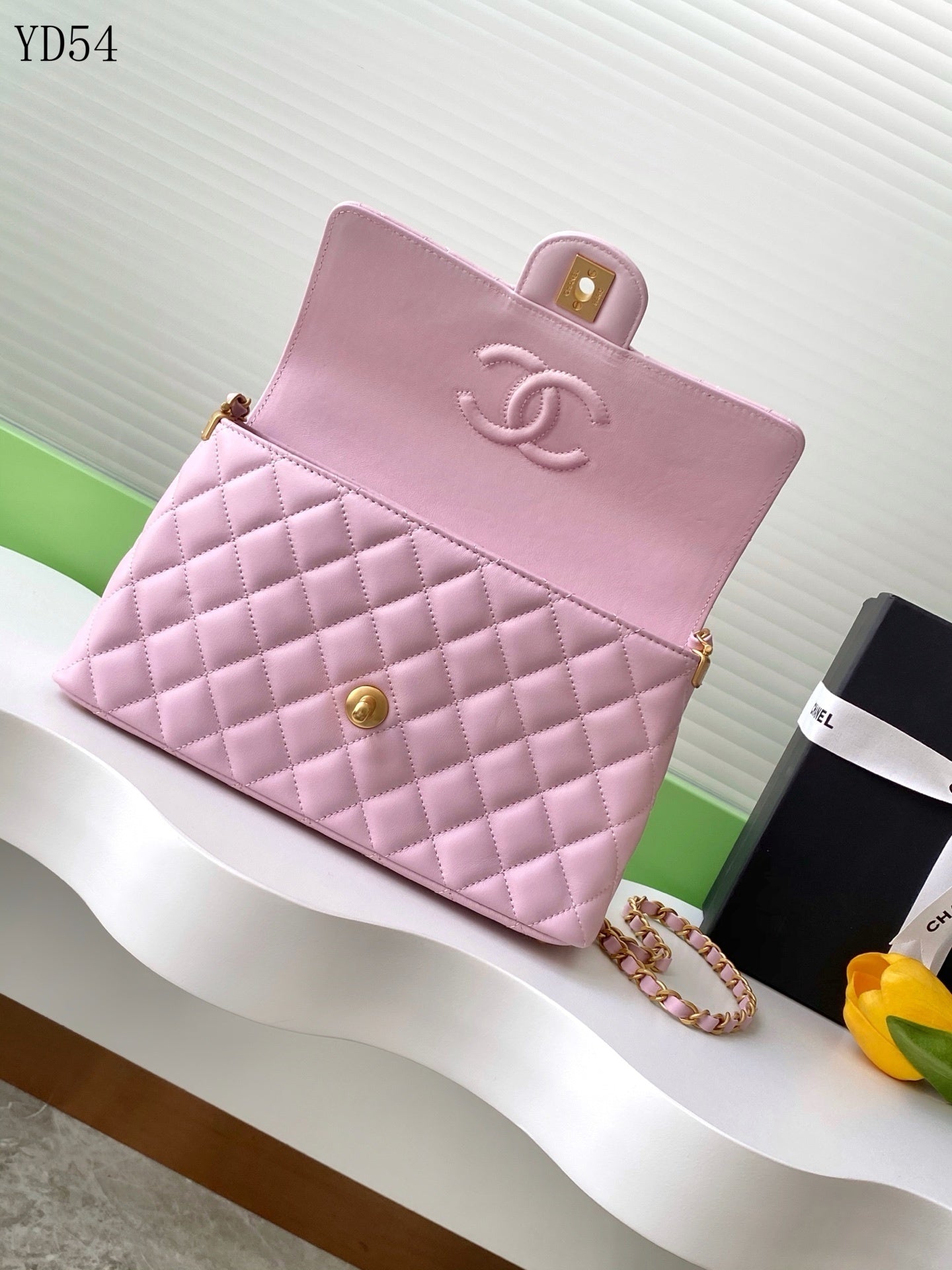 25 Flap Bag