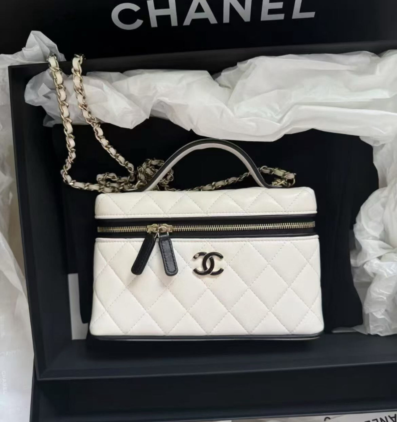 Trendy Vanity