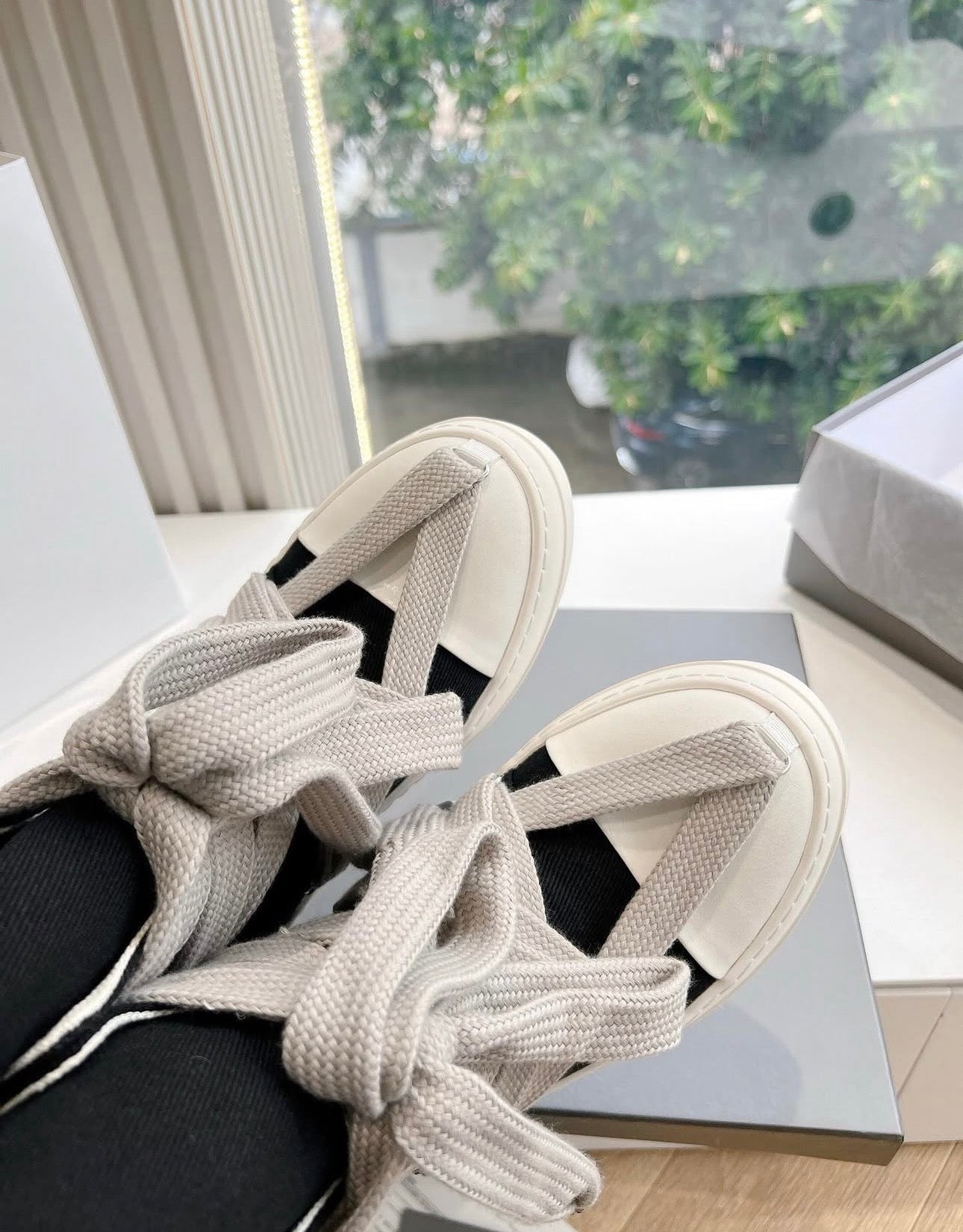 Hexa Trainers