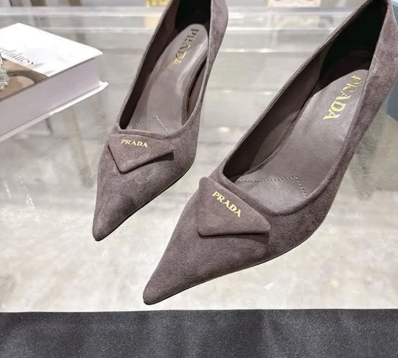 Suede Pumps