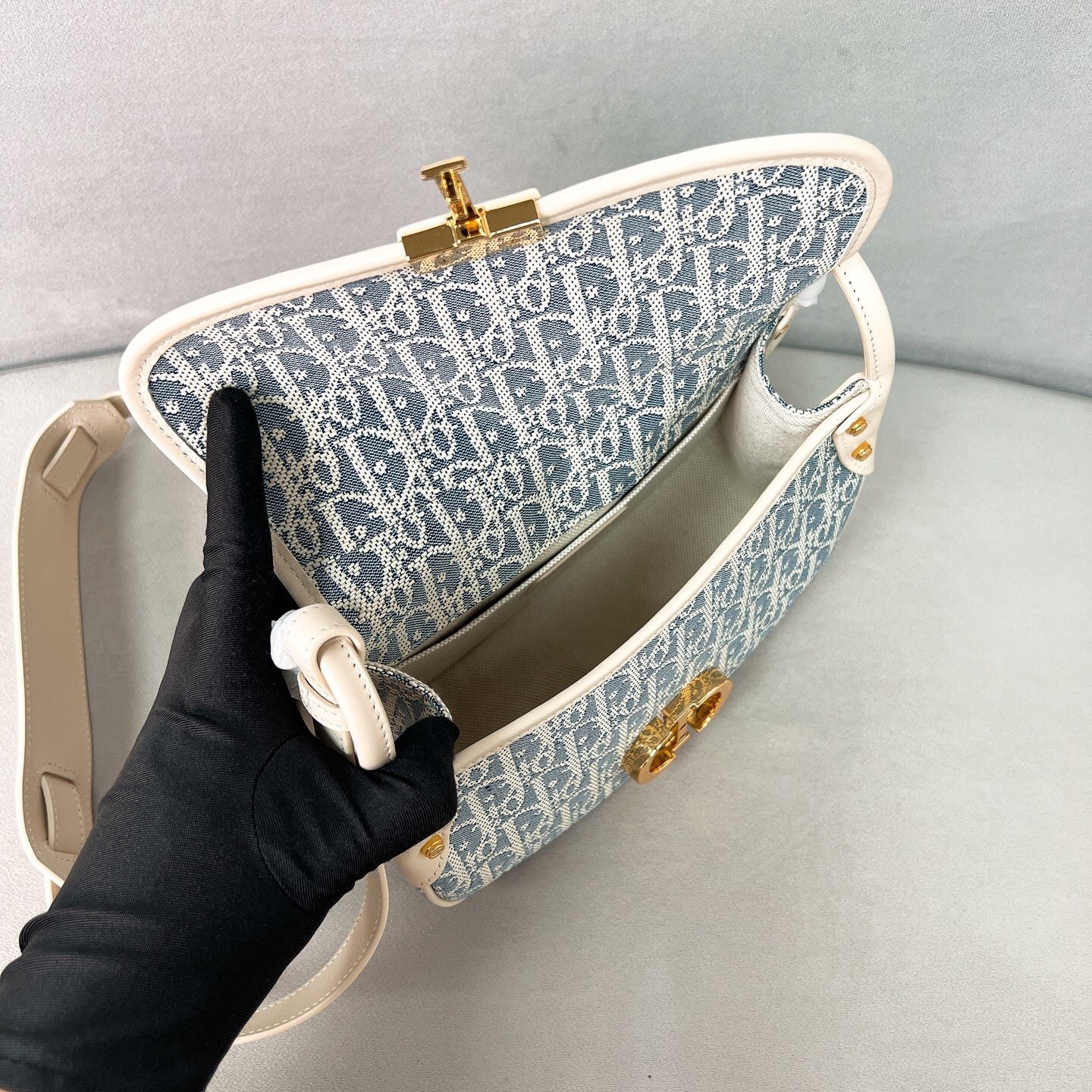 Montaigne Bag