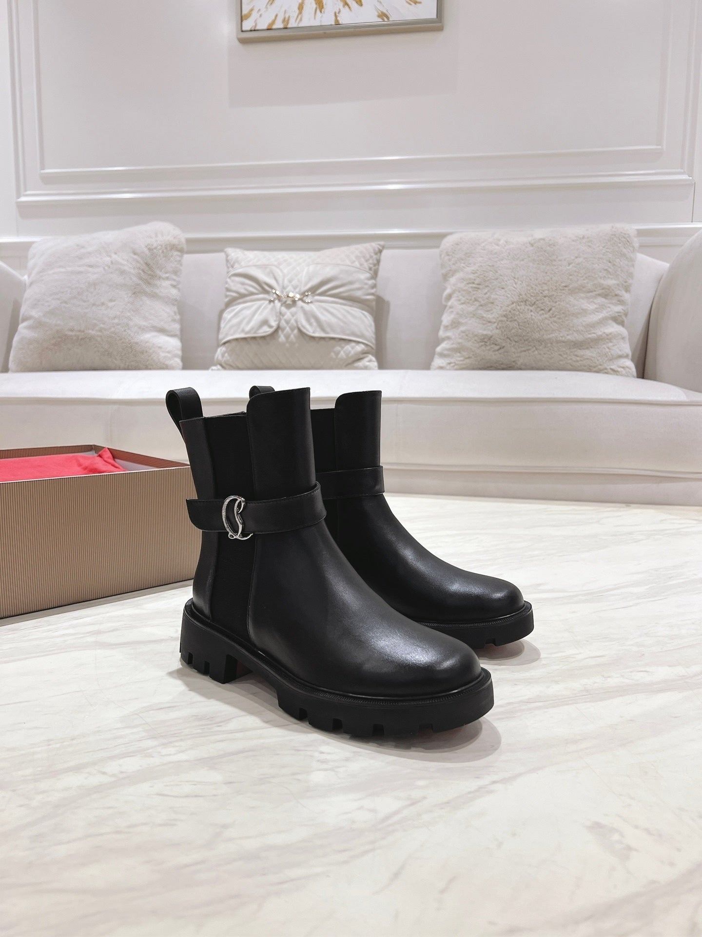 Lug Boots