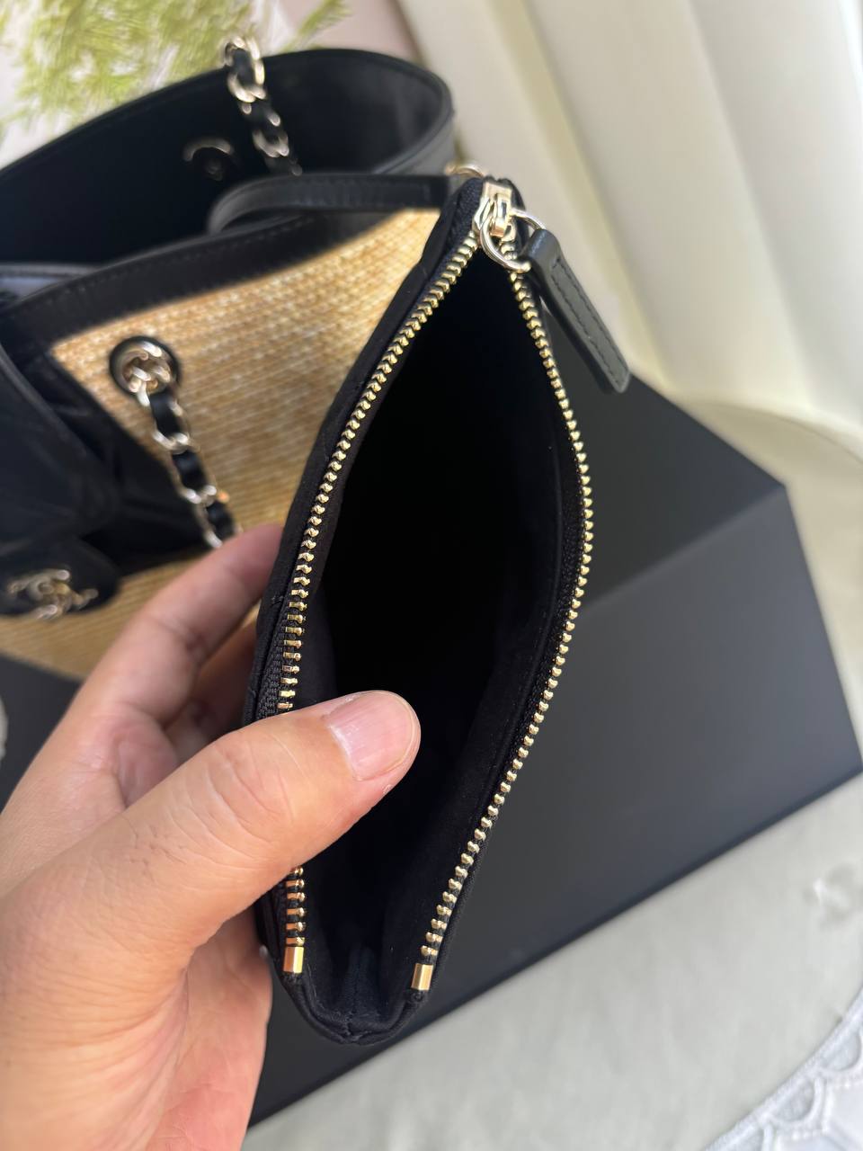 Small Raffia Tote
