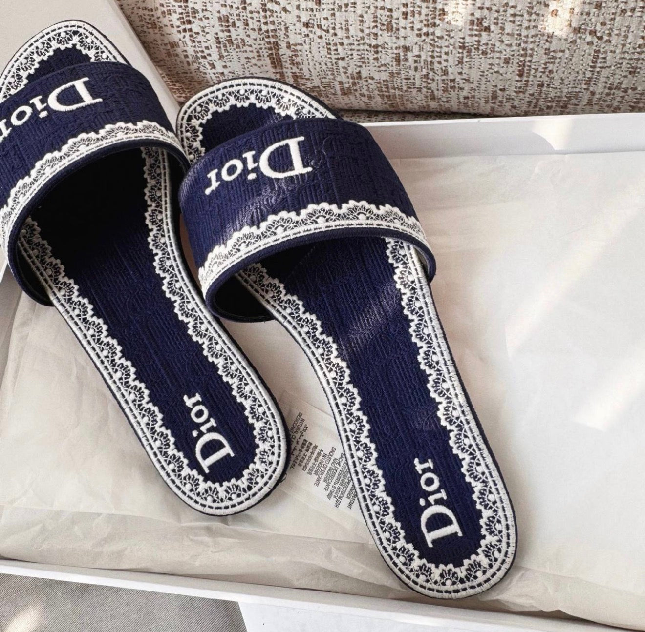 Dway Mules