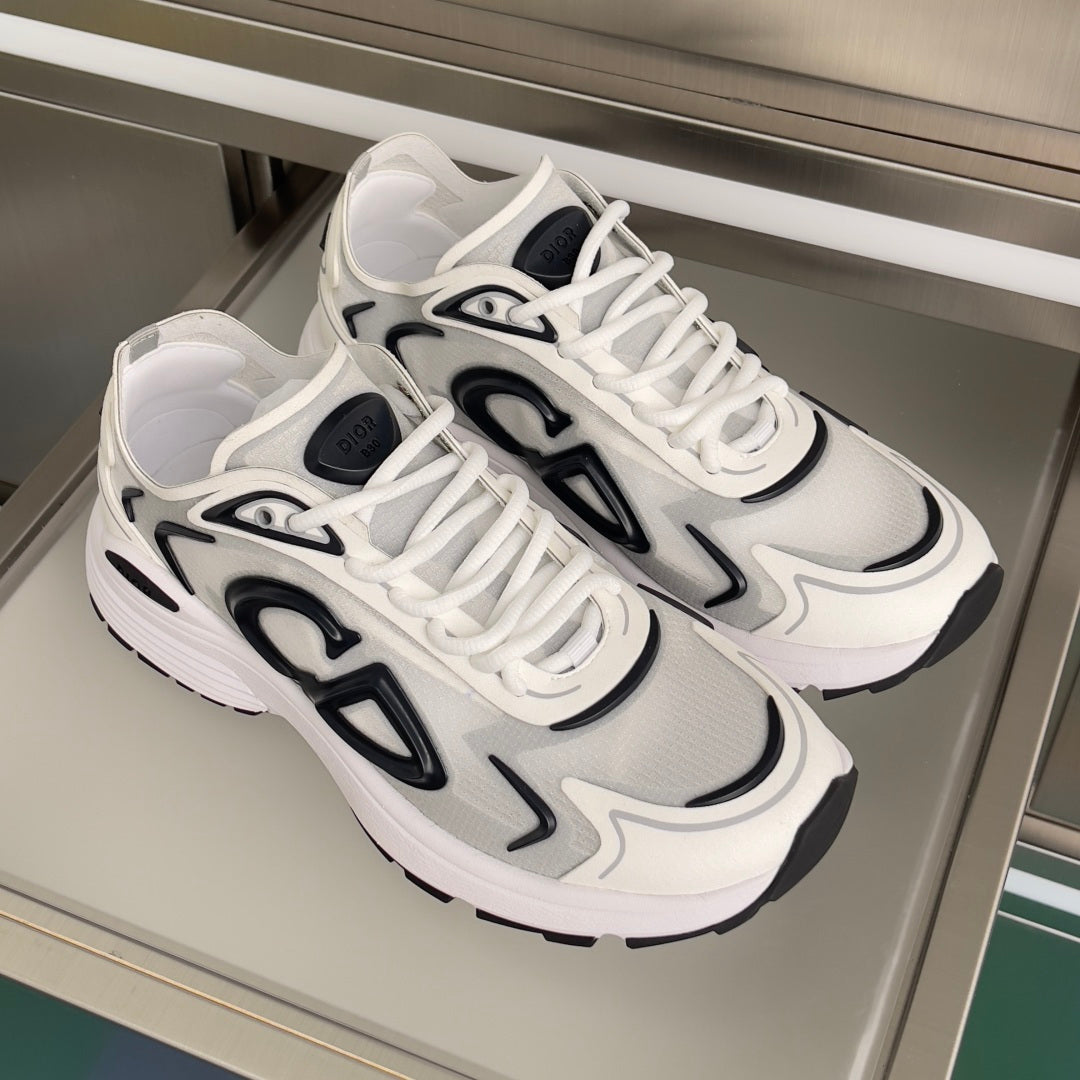 B30 Trainers