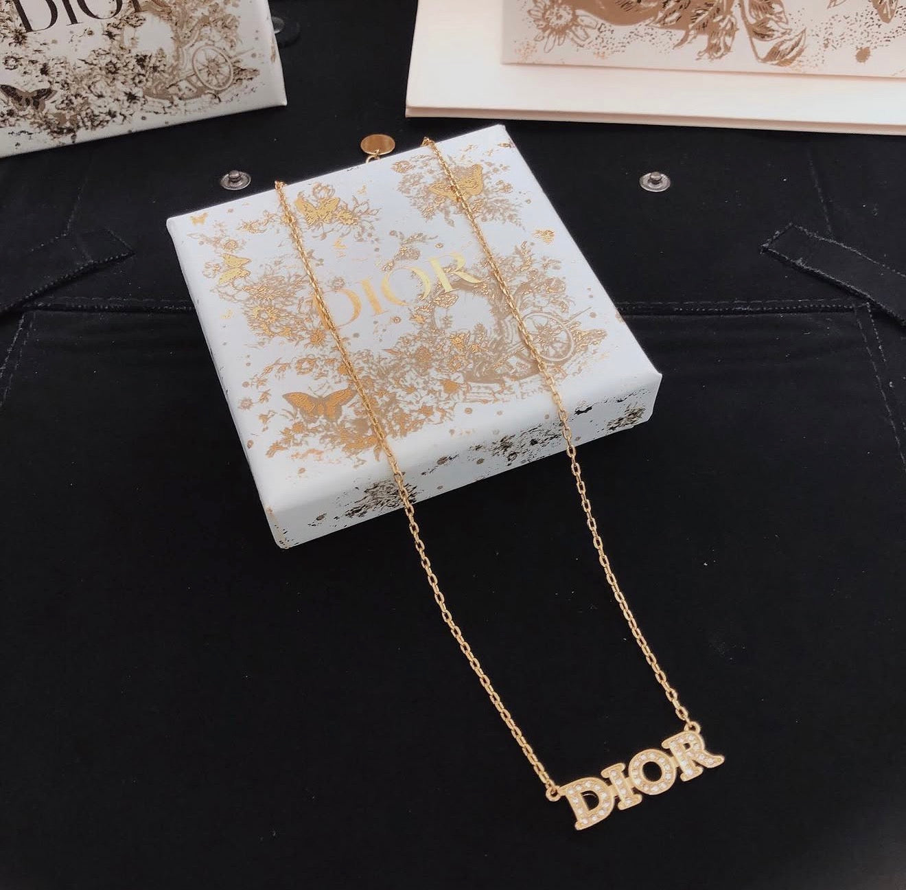 CD Jewellery Set