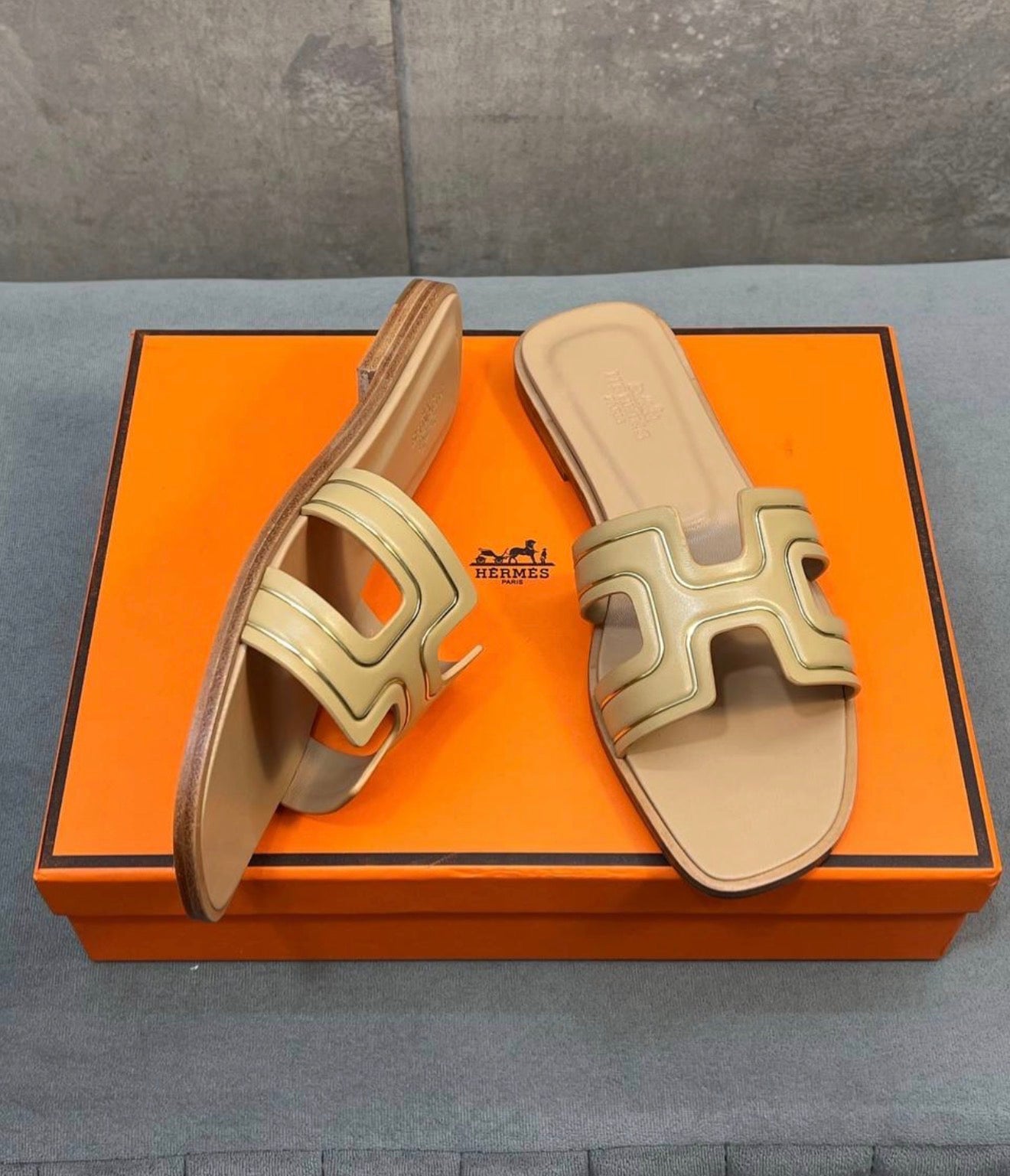 Oran Sandals
