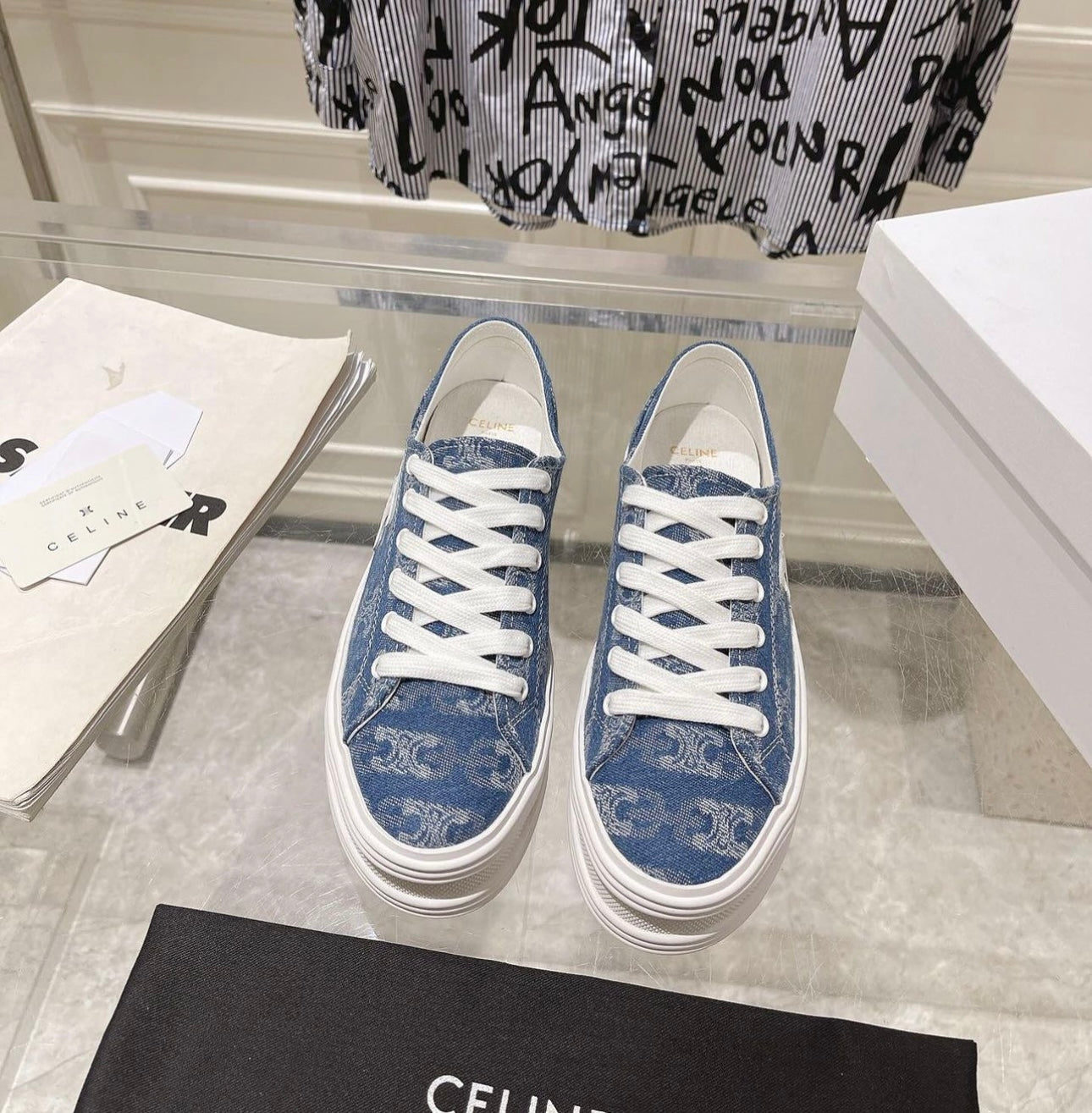 Triomphe Trainers