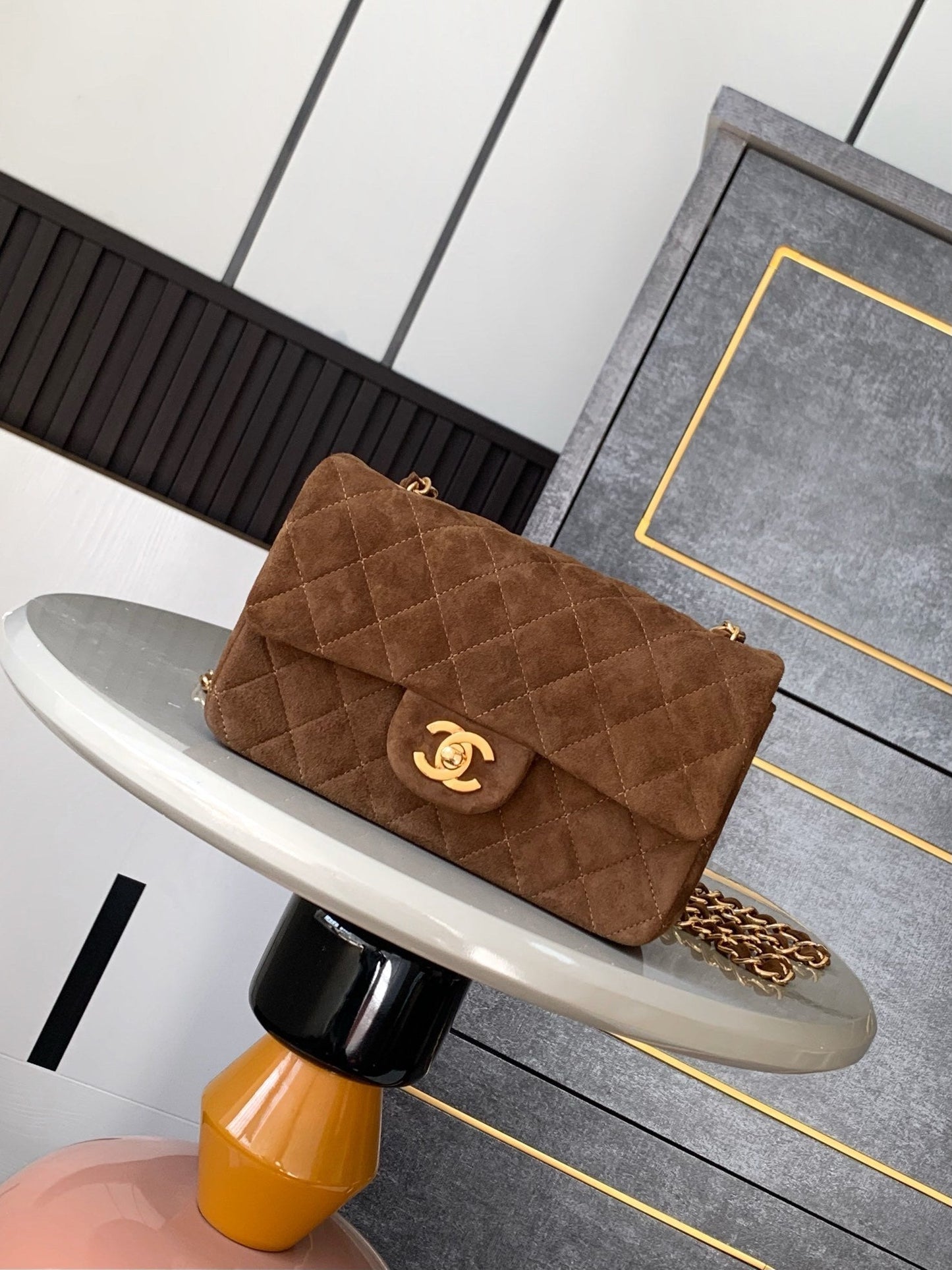 Suede Classic Flap
