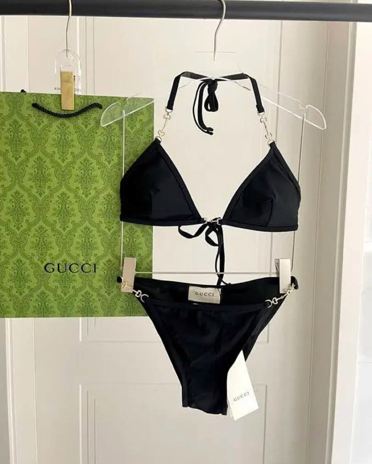 Logo Bikini