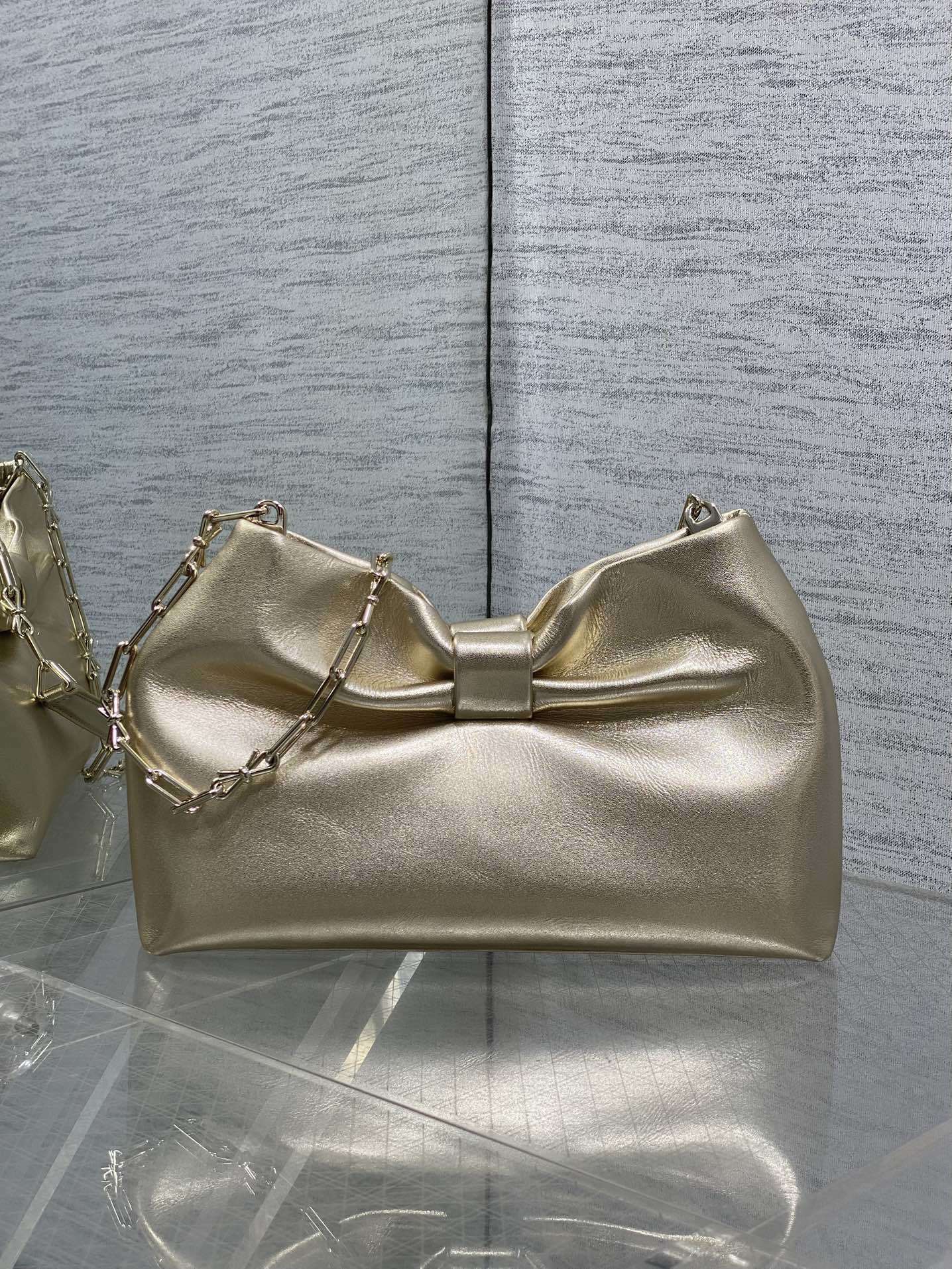 Medium Bow Bag