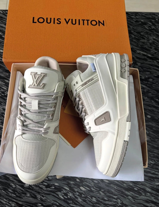 Logo Trainers