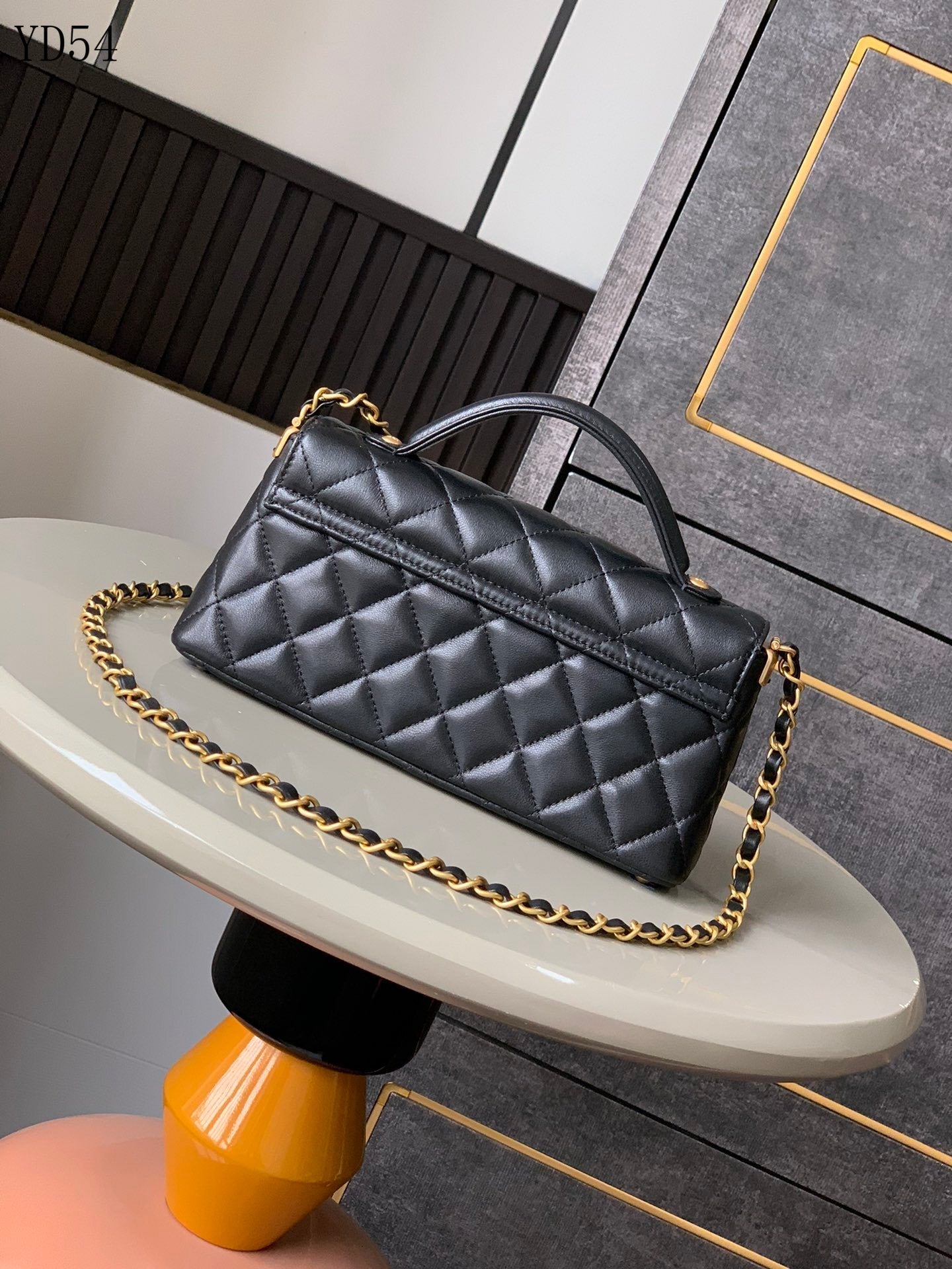 Horizontal Flap Bag