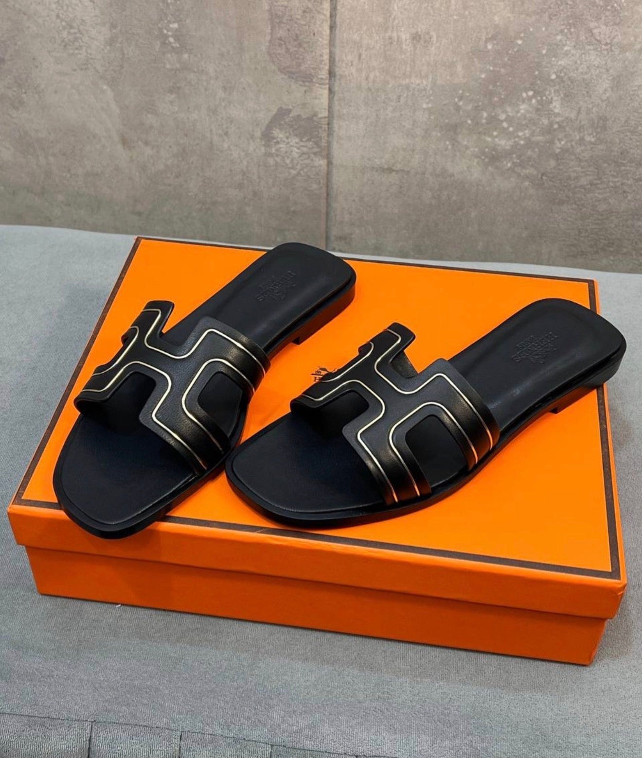 Oran Sandals