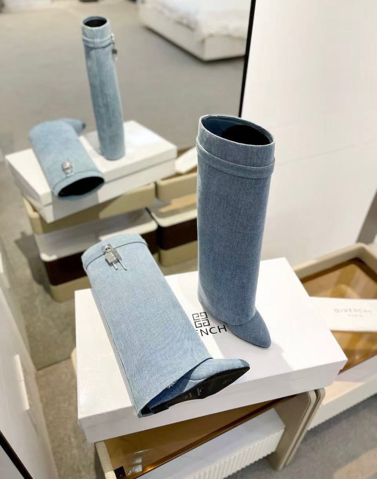Shark Lock Boots