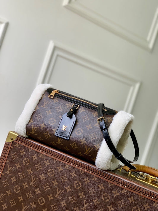 Teddy Mitt Bag