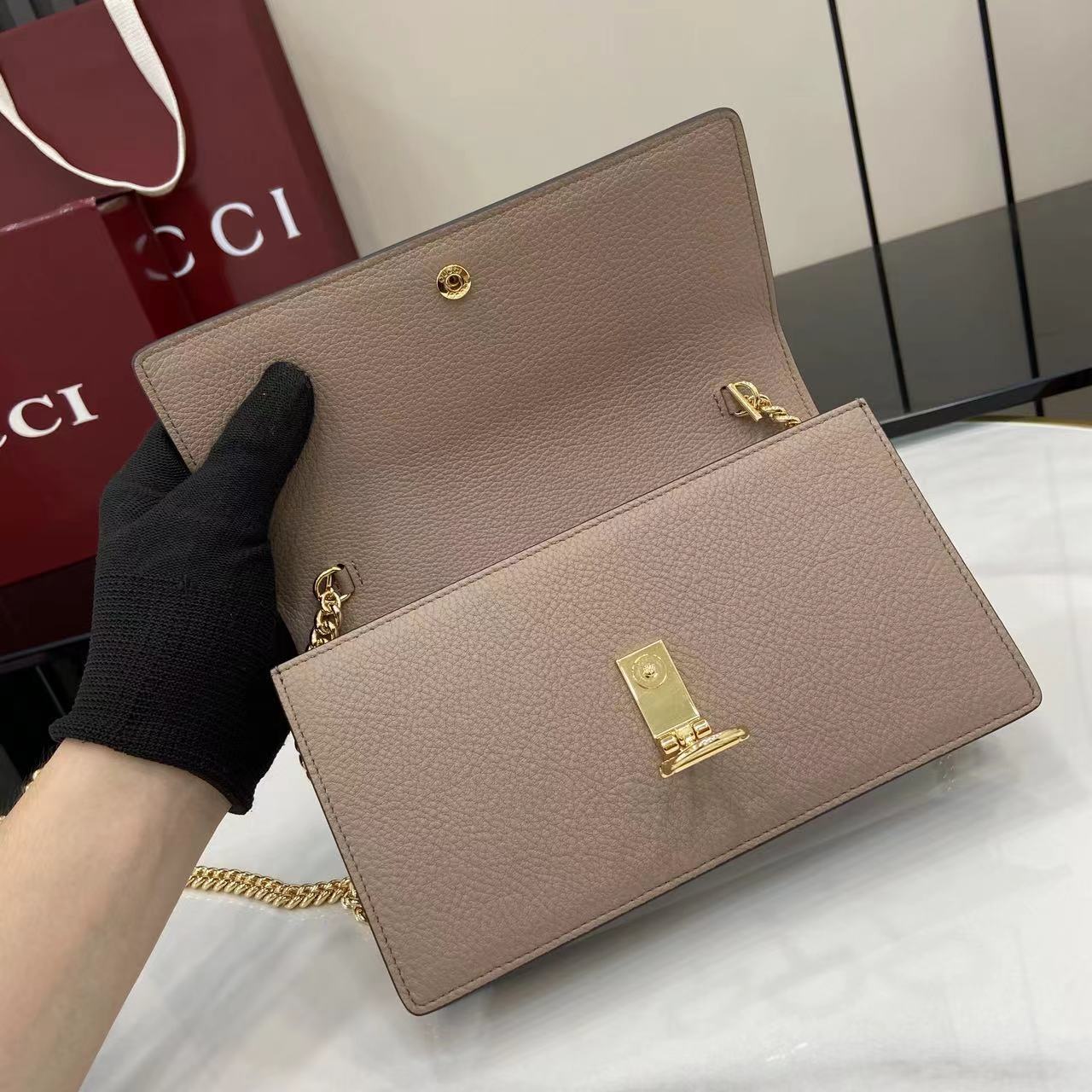 Half Horsebit Chain Bag