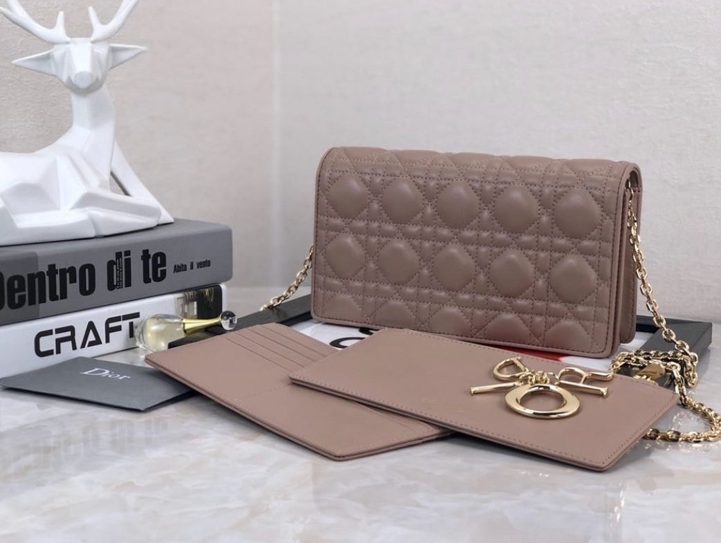 Lady D Clutch