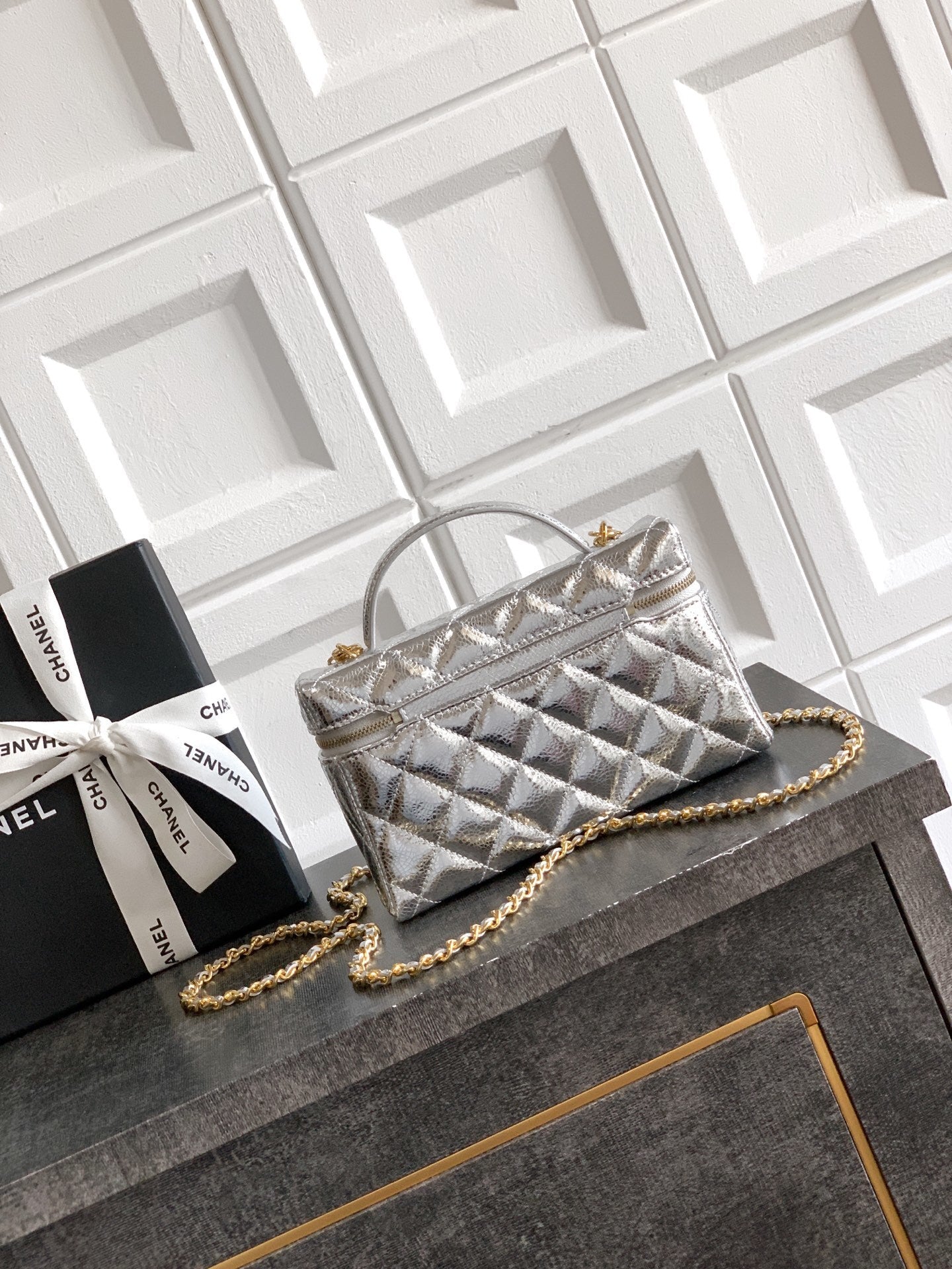 Trendy Vanity