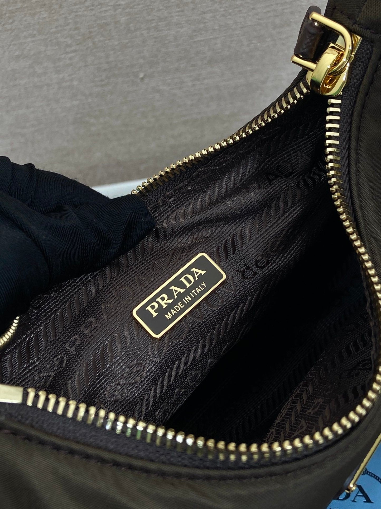 Re Edition Pochette