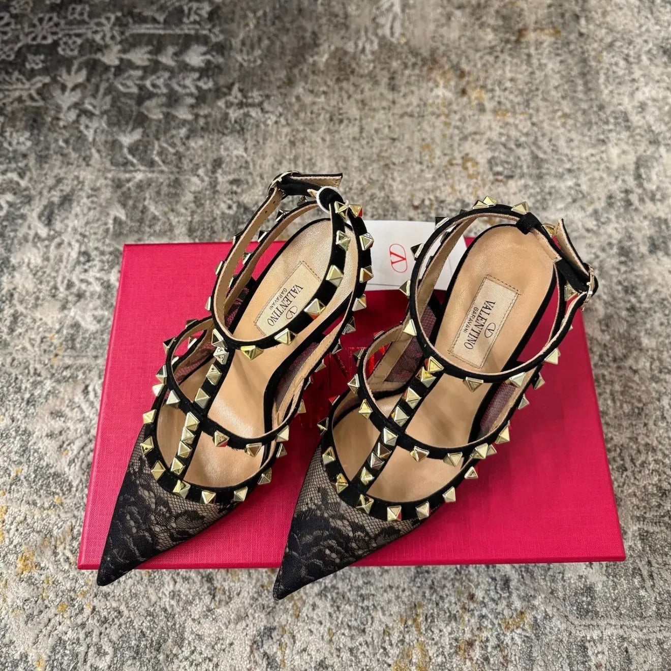 Lace Pumps