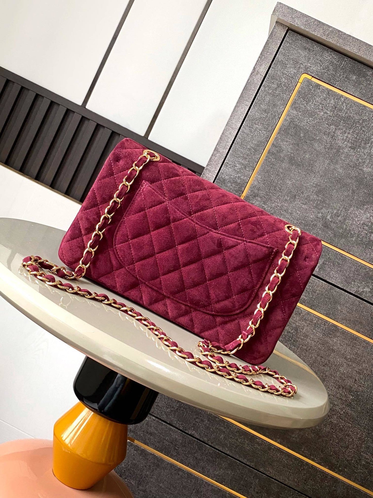 Suede Classic Flap